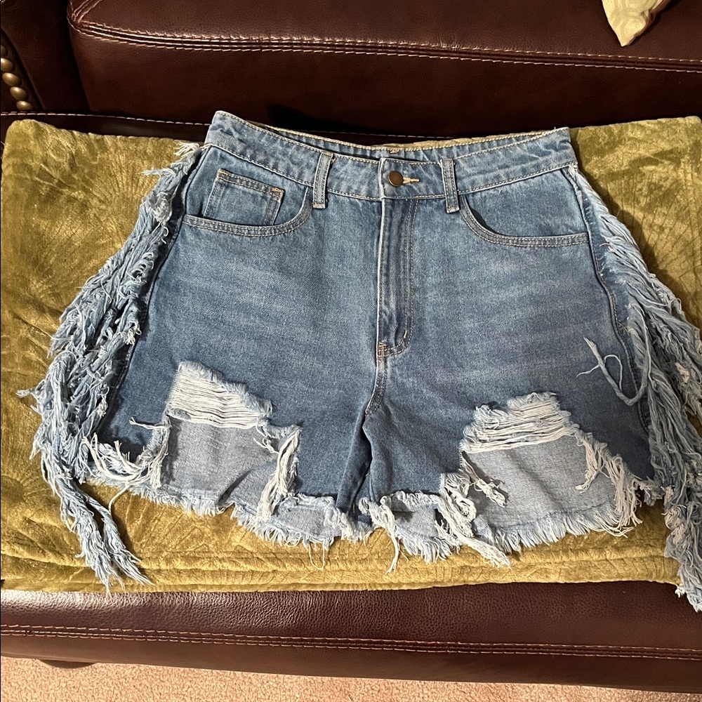 SHEIN Distressed Frayed Denim Shorts